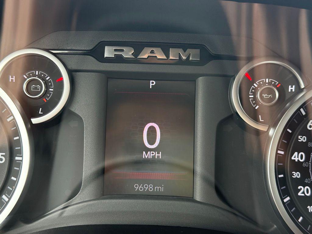 2025 RAM 1500 BIG HORN/LONE STAR — фото 4
