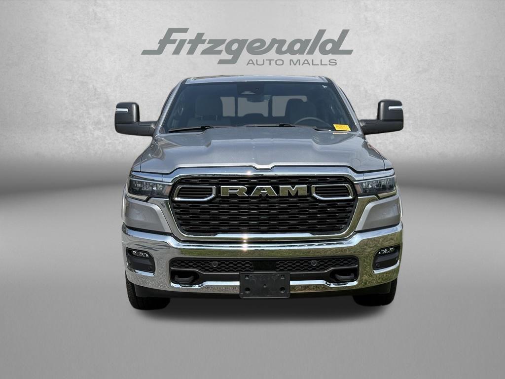 صورة 2 لـ 2025 RAM 1500 BIG HORN/LONE STAR