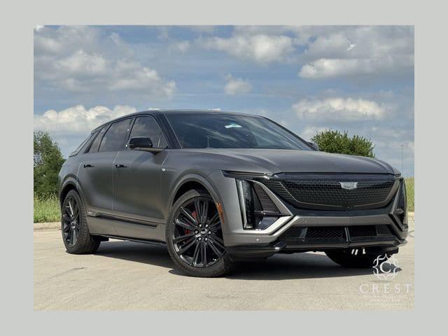 New 2026 Cadillac LYRIQ V Premium