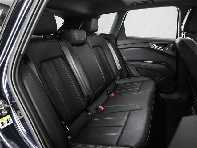 صورة مصغرة 21 لـ 2023 AUDI Q4 E-TRON 50 PRESTIGE