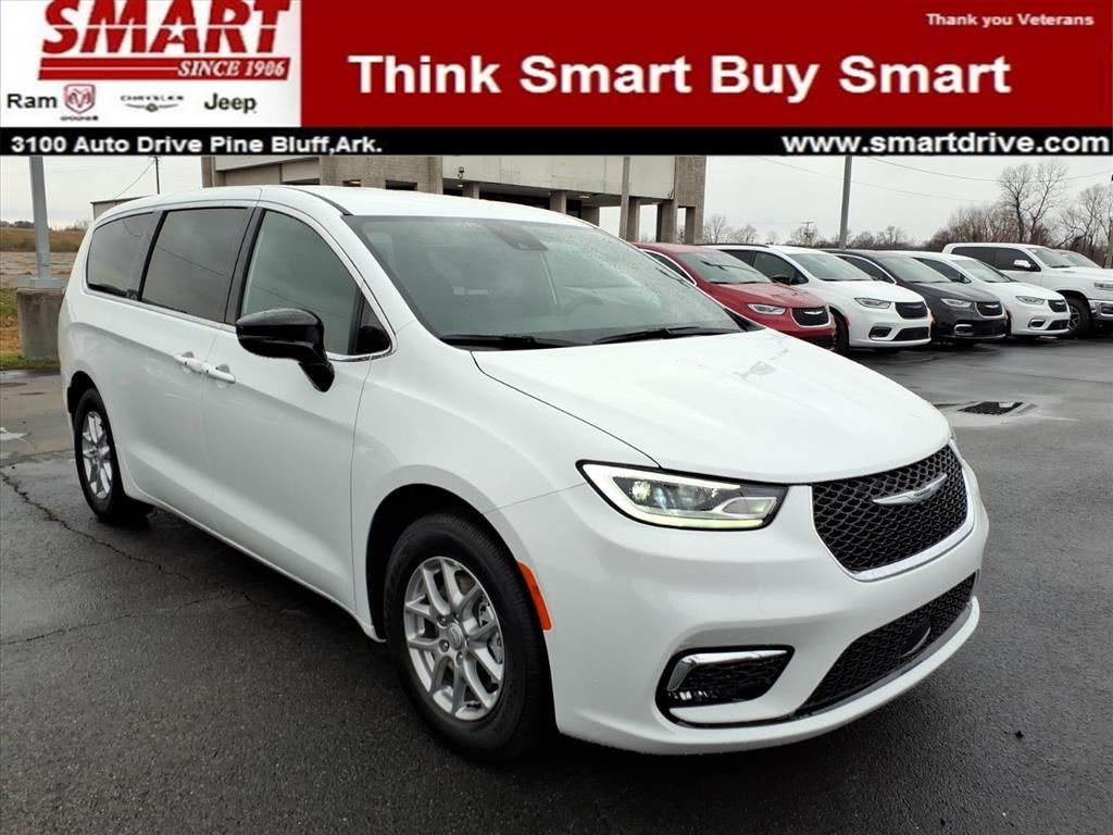New 2026 Chrysler Pacifica L