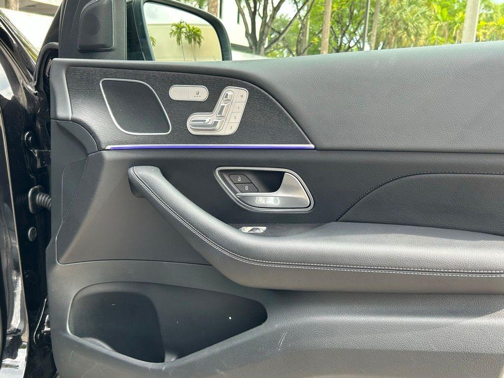 2025 Mercedes-BENZ GLE 缩略图 36