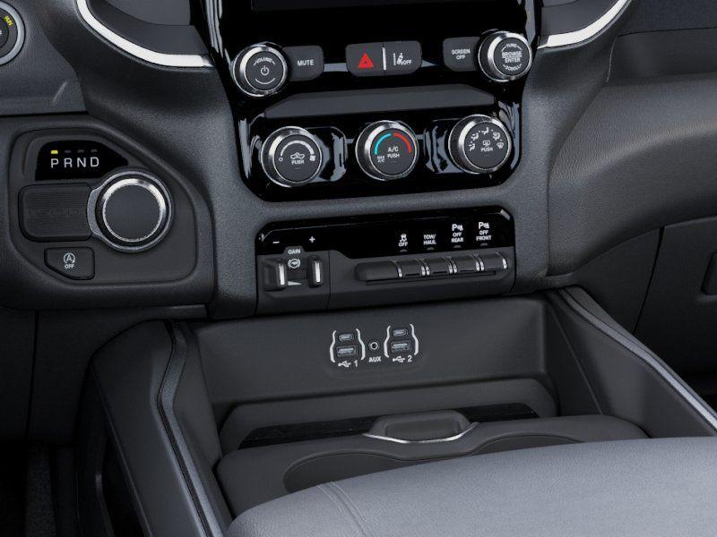 2026 RAM 1500 BIG HORN/LONE STAR — миниатюра 24