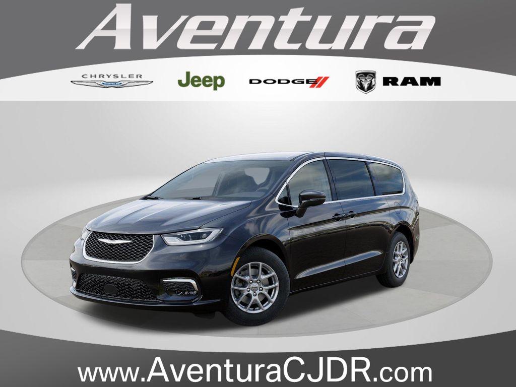 New 2026 Chrysler Pacifica Select
