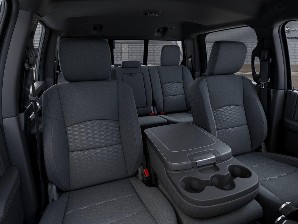 2025 RAM 2500 BIG HORN 缩略图 16