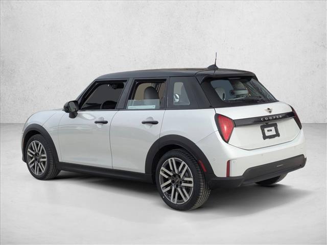 2026 MINI HARDTOP COOPER photo 9