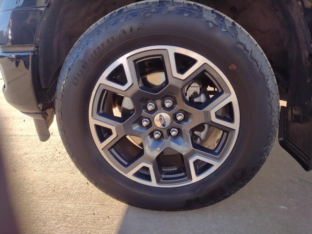 FORD F-150 STX - 9