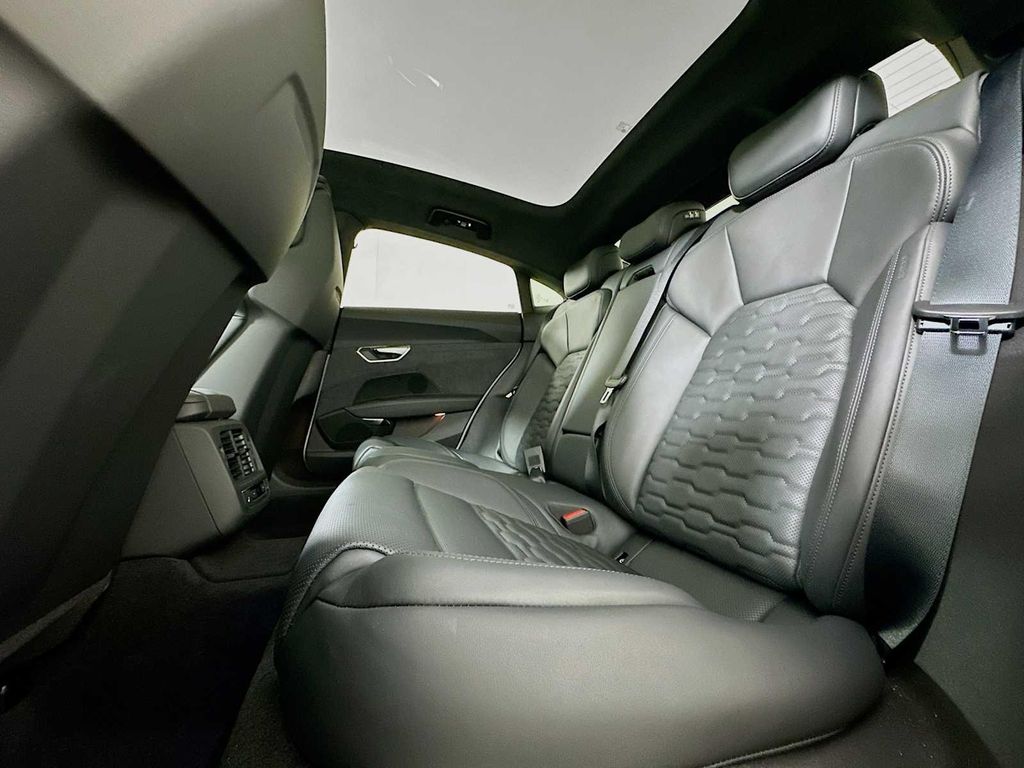 2026 AUDI S E-TRON GT PRESTIGE QUATTRO 缩略图 23