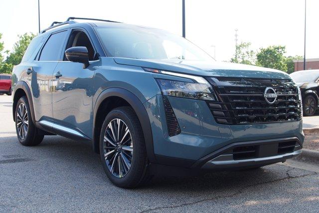 New 2026 Nissan Pathfinder Platinum