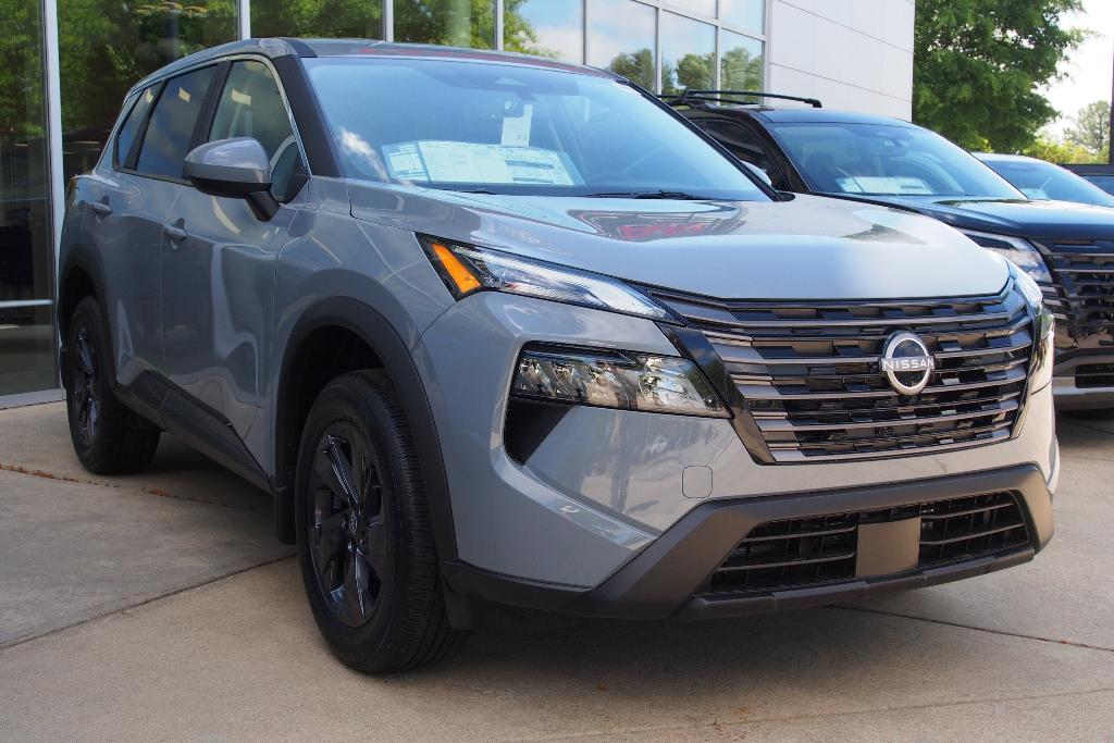 New 2026 Nissan Rogue SV