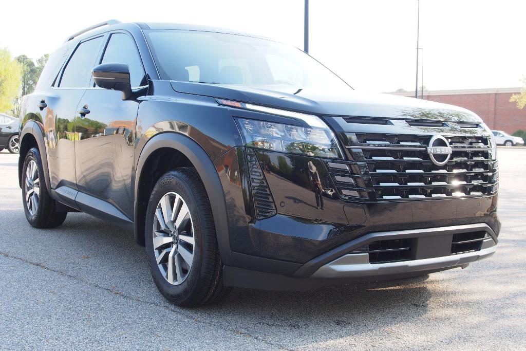 New 2026 Nissan Pathfinder SL