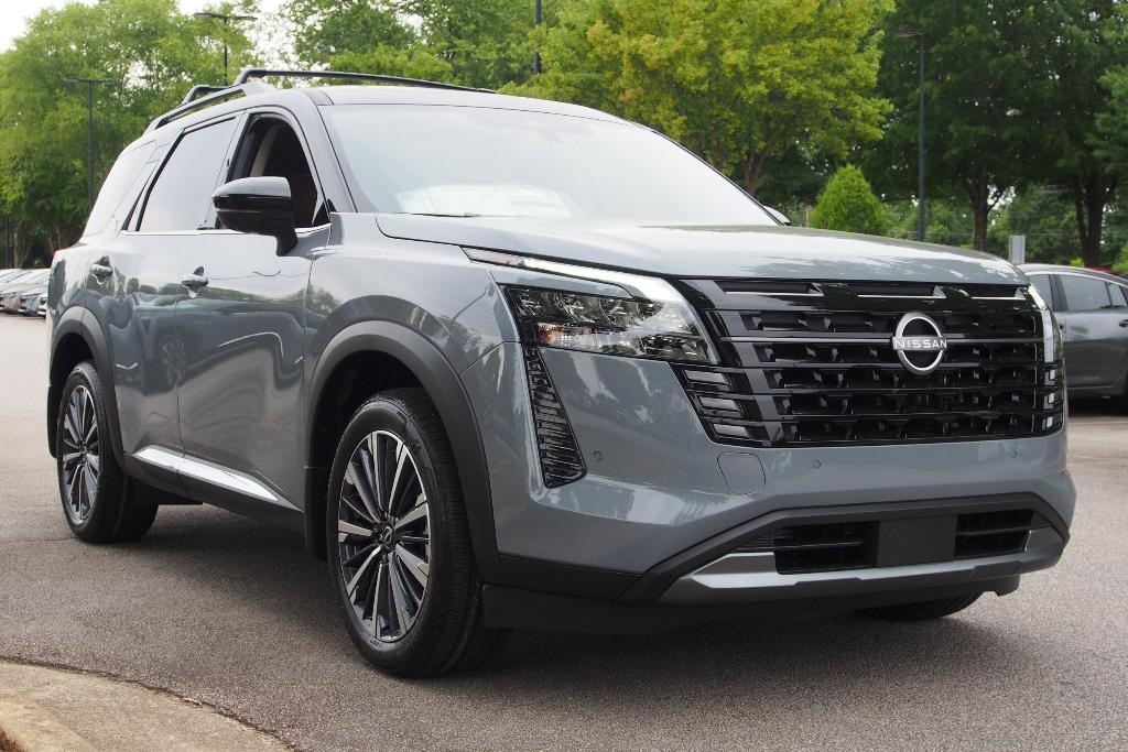 New 2026 Nissan Pathfinder Platinum