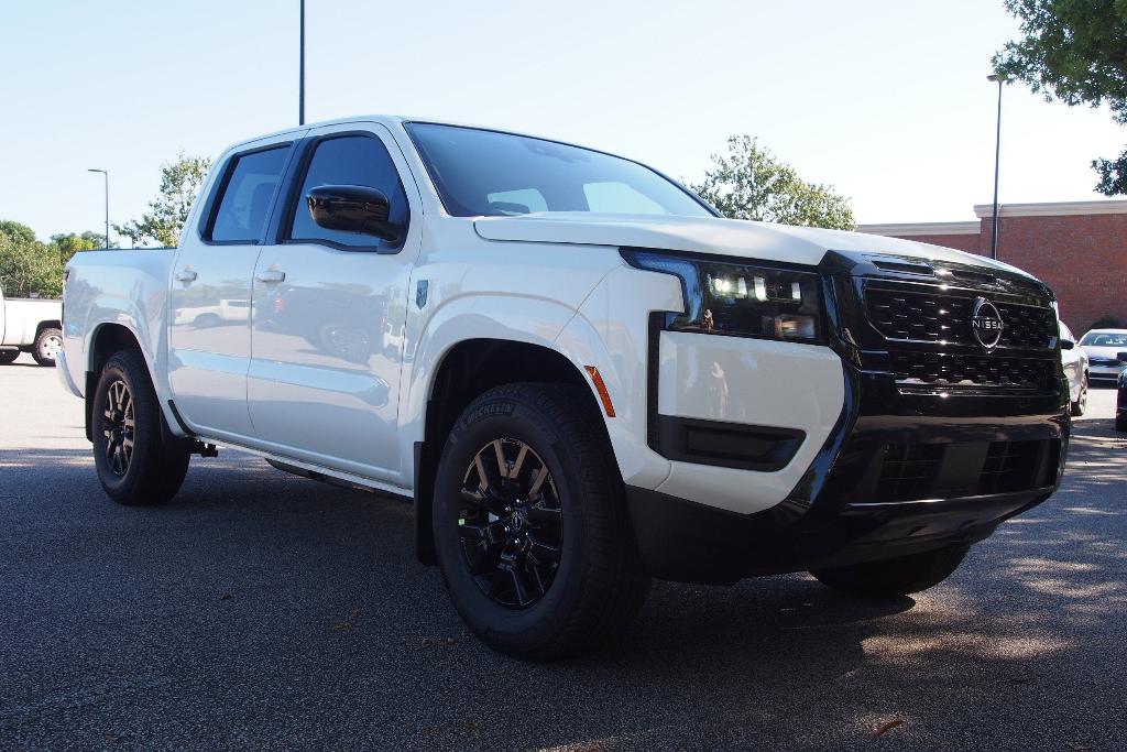 New 2026 Nissan Frontier SV