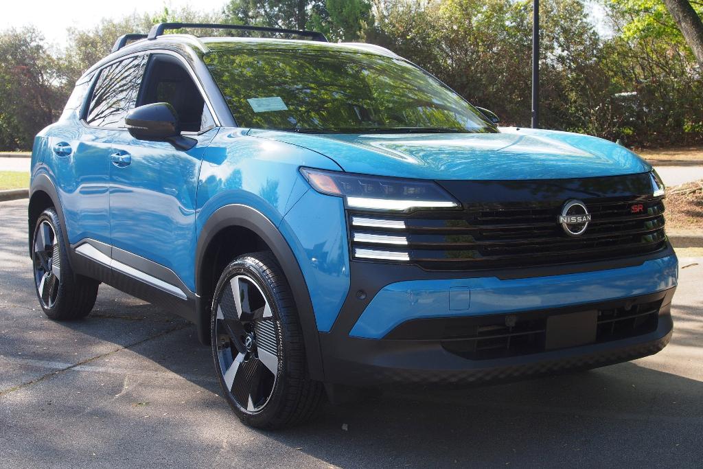 New 2026 Nissan Kicks SR