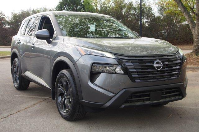 New 2026 Nissan Rogue SV