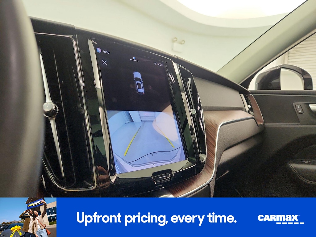 صورة مصغرة 18 لـ 2023 Volvo XC60 B5 PLUS DARK THEME