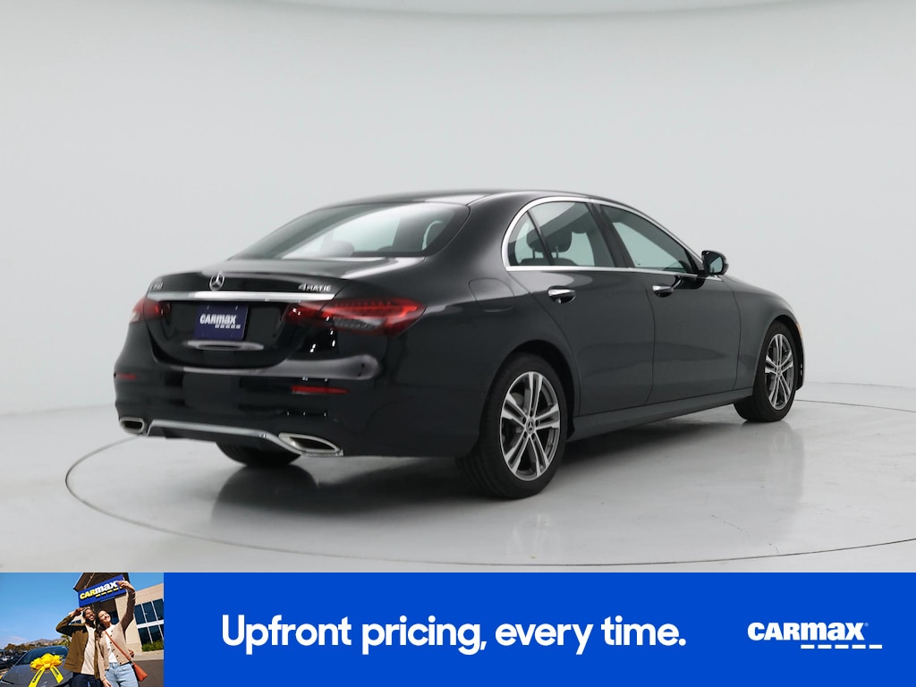 MERCEDES-BENZ E-CLASS - 10