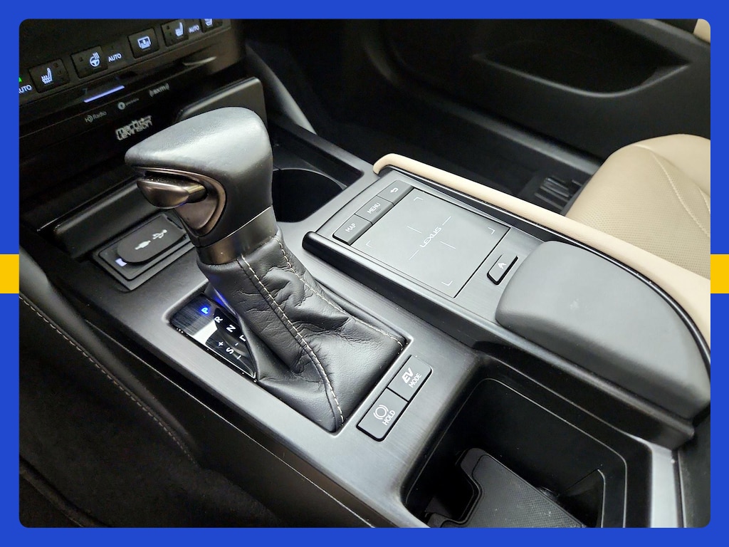 صورة مصغرة 23 لـ 2020 Lexus ES 300H ULTRA LUXURY