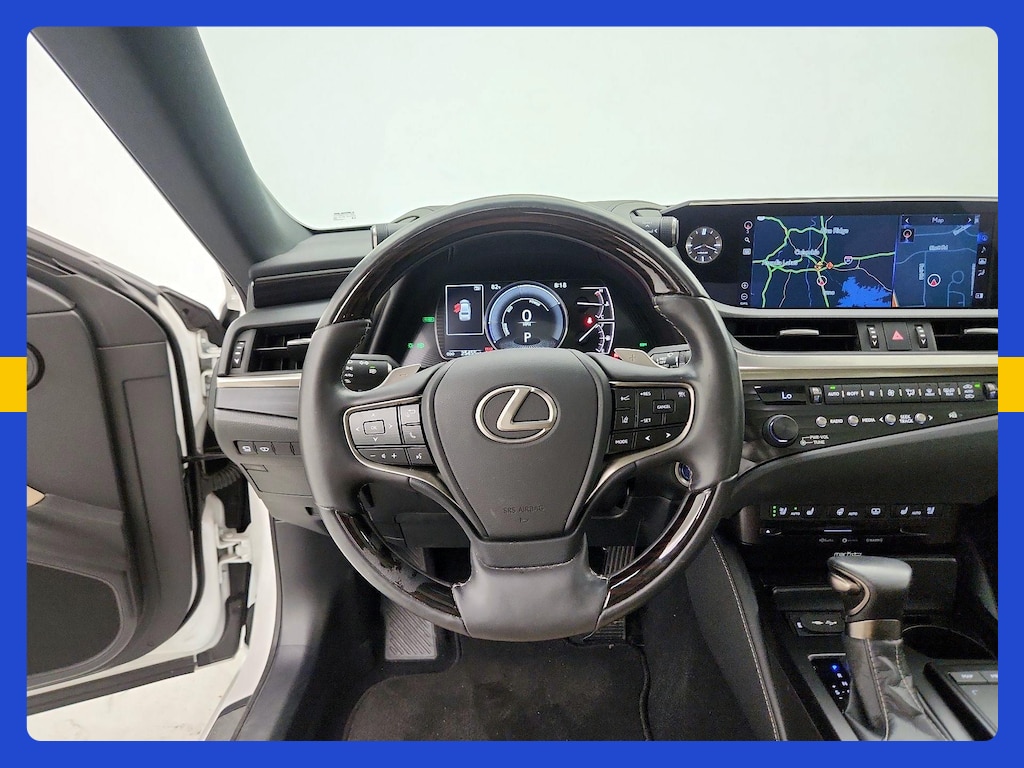 صورة مصغرة 12 لـ 2020 Lexus ES 300H ULTRA LUXURY