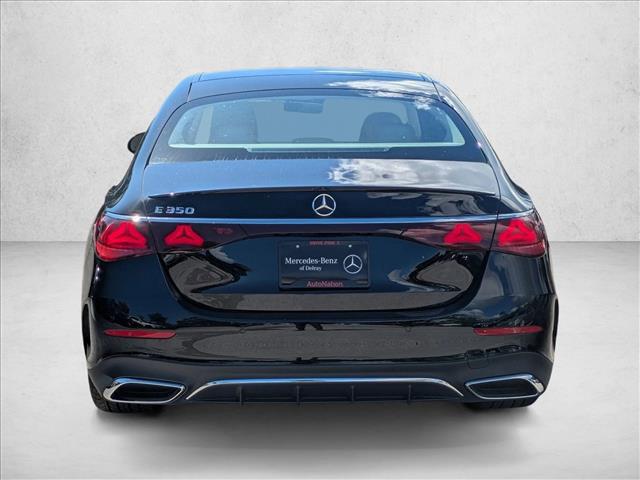 MERCEDES-BENZ E-CLASS - 7