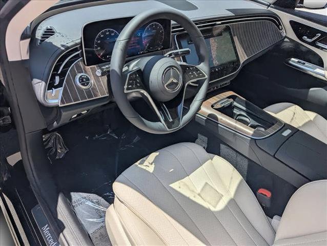 MERCEDES-BENZ E-CLASS - 3