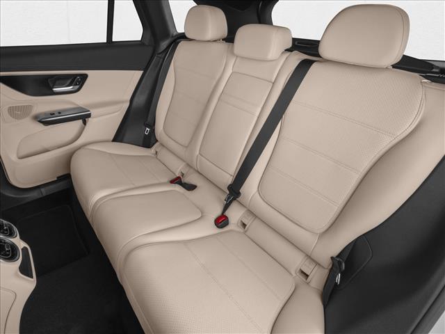 صورة 9 لـ 2027 Mercedes-BENZ GLC