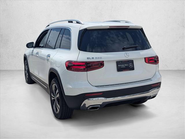 صورة 8 لـ 2026 Mercedes-BENZ GLB