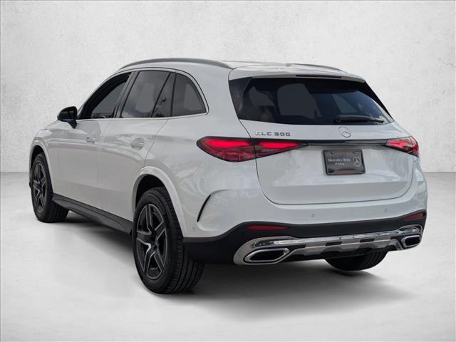 MERCEDES-BENZ GLC - 8