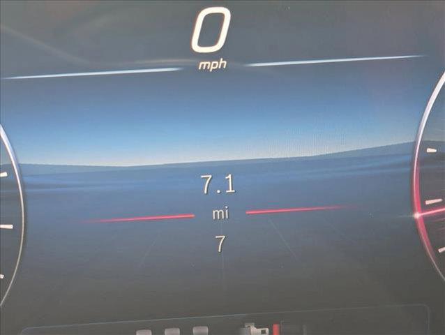 MERCEDES-BENZ GLC - 10