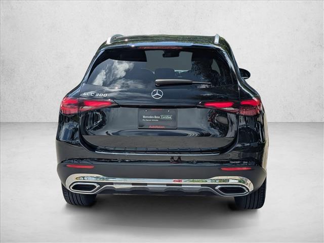 MERCEDES-BENZ GLC - 7