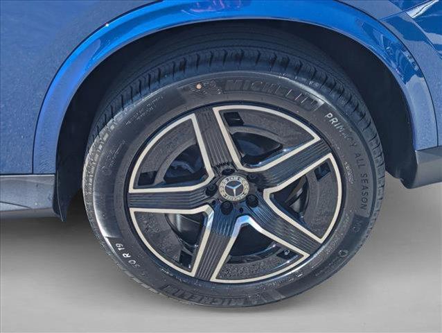 MERCEDES-BENZ GLC - 9