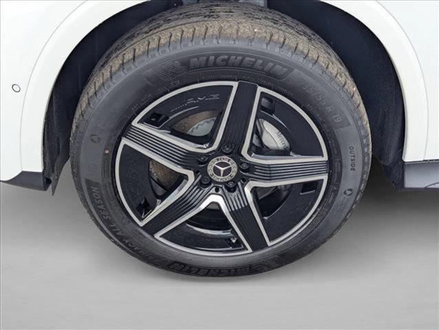 MERCEDES-BENZ GLC - 9