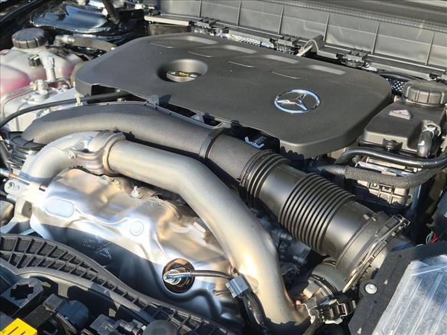 2026 Mercedes-BENZ GLB — миниатюра 15