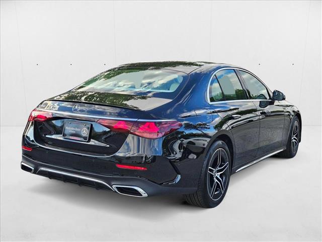 MERCEDES-BENZ E-CLASS - 2