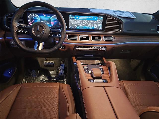 2026 Mercedes-BENZ GLS — миниатюра 15