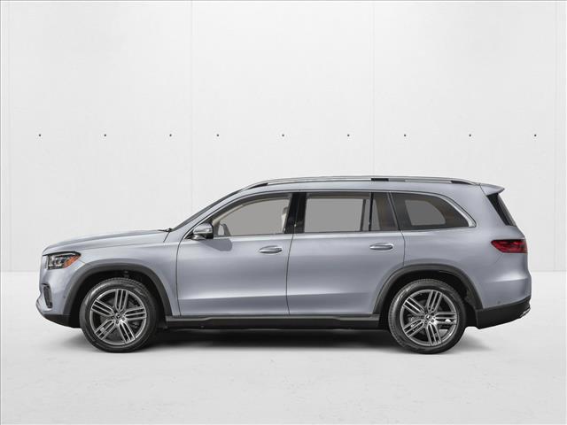 2026 Mercedes-BENZ GLS — фото 3