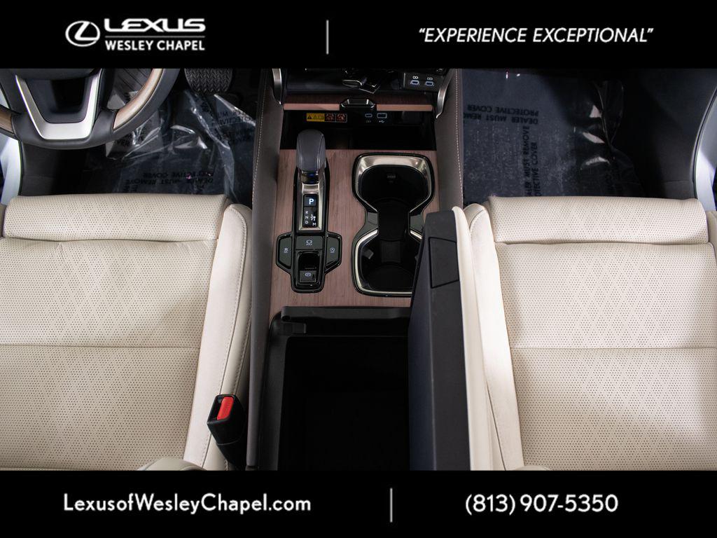 صورة مصغرة 19 لـ 2024 Lexus RX 350 LUXURY