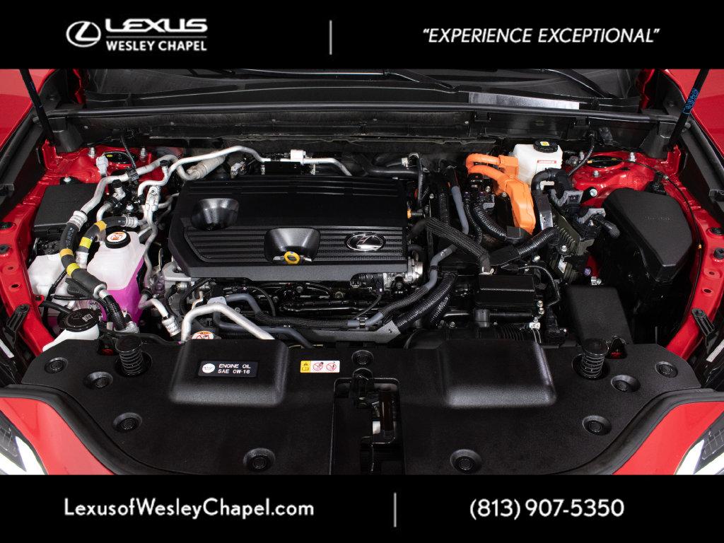 صورة 10 لـ 2024 Lexus NX 450H+ F SPORT HANDLING