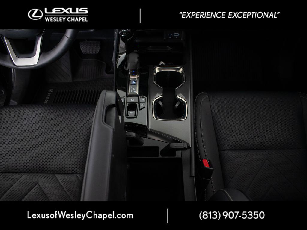 صورة مصغرة 30 لـ 2024 Lexus NX 350 LUXURY