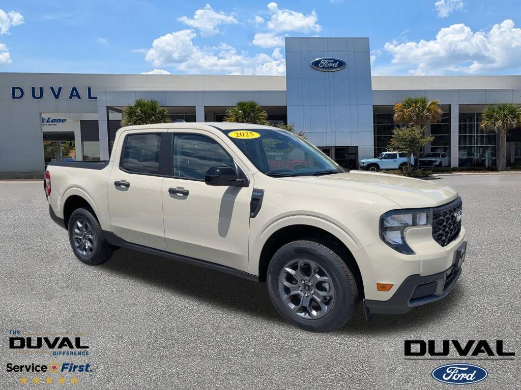 New 2025 Ford Maverick XLT