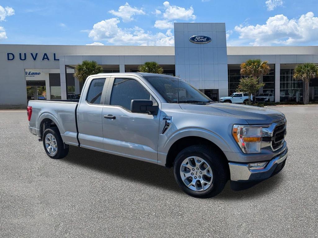 FORD F-150 XLT - 2
