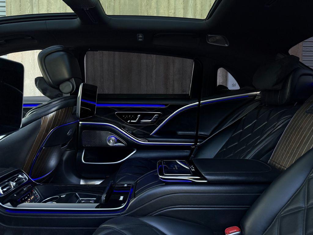 2022 Mercedes-BENZ MAYBACH — миниатюра 24
