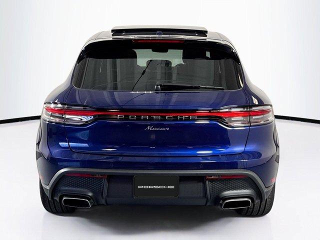 2026 Porsche MACAN BASE — фото 10