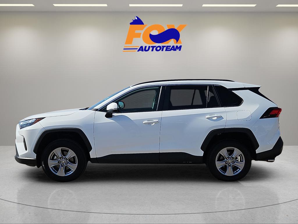 2025 Toyota RAV4 XLE 缩略图 2