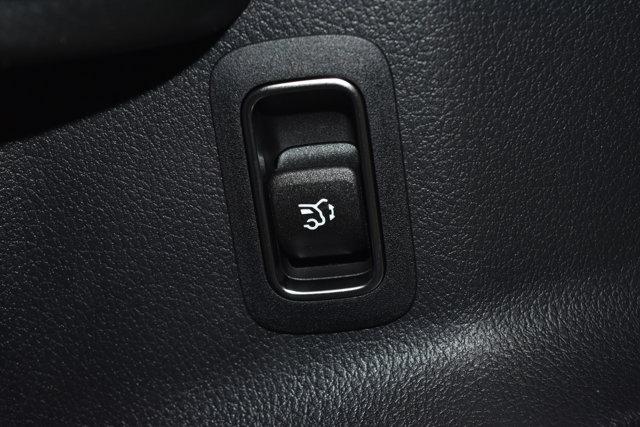 MERCEDES-BENZ GLA - 6