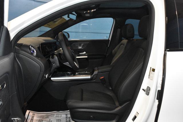 MERCEDES-BENZ GLA - 7