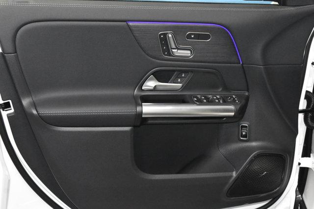 MERCEDES-BENZ GLA - 3