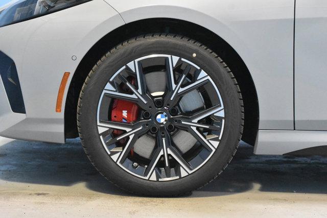 صورة مصغرة 21 لـ 2026 BMW M235 GRAN COUPE XDRIVE