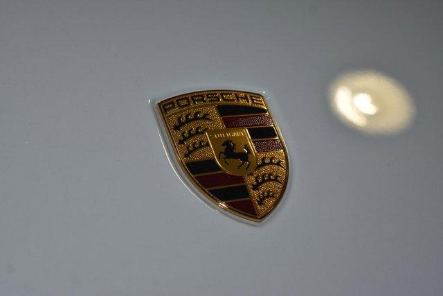 2025 Porsche MACAN — миниатюра 26