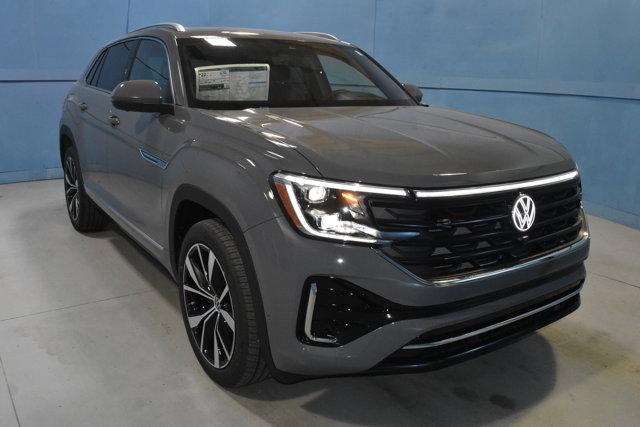 New 2026 Volkswagen Atlas Cross Sport 2.0T SEL Premium R-Line